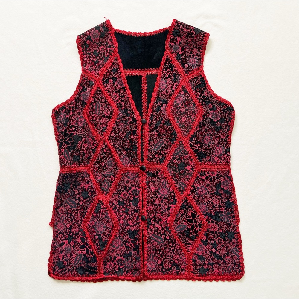 Vintage Handmade Black Red Boho Floral Leather Vest Patched Speckled Side Slit M